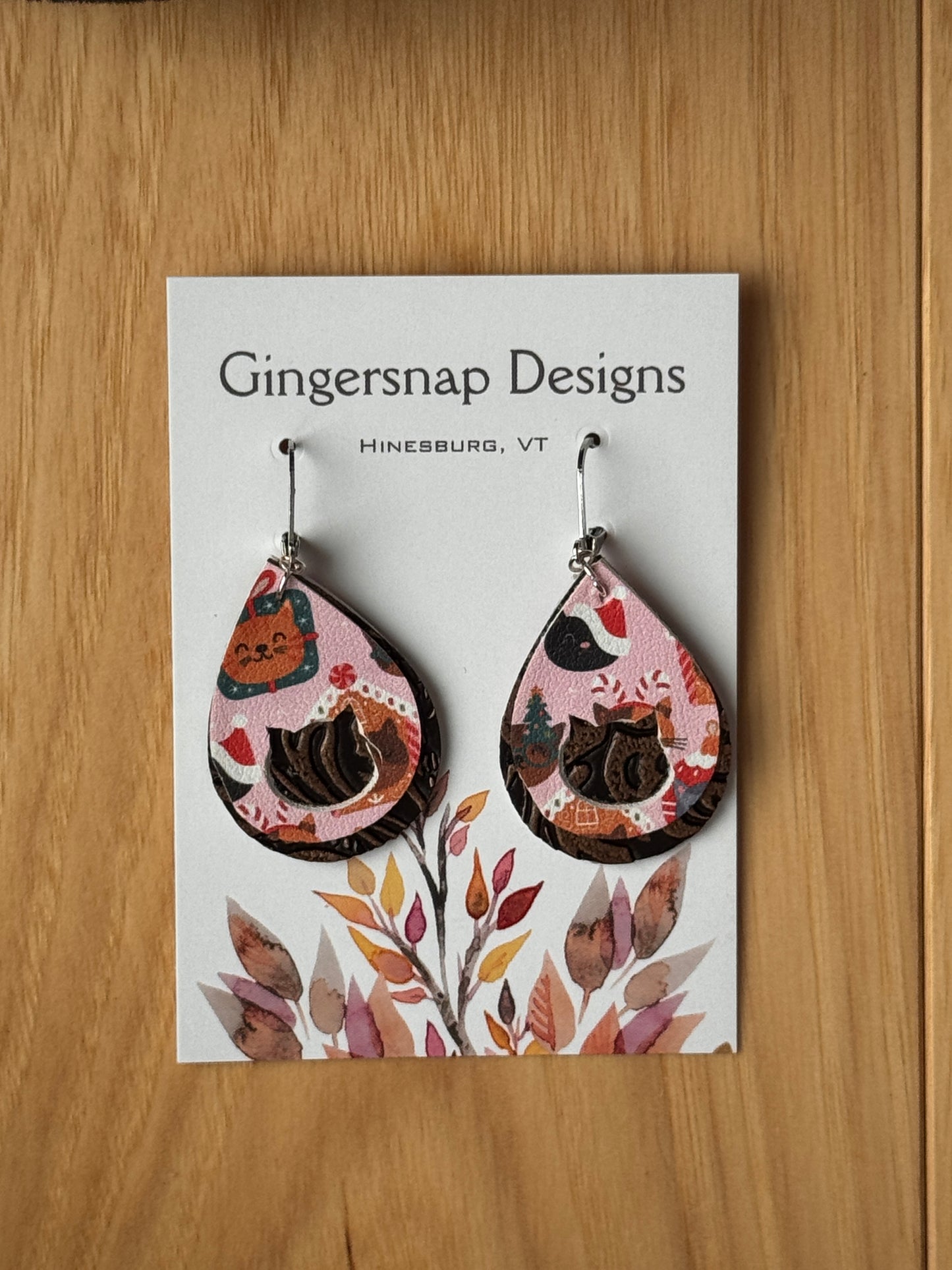 Small holiday cat cut out earrings