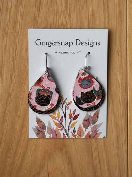 Small holiday cat cut out earrings