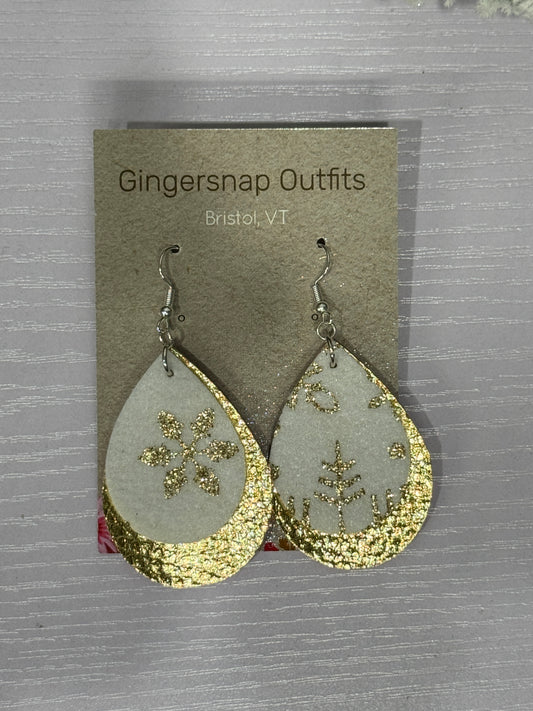 Medium Gold Snowflakes earrings