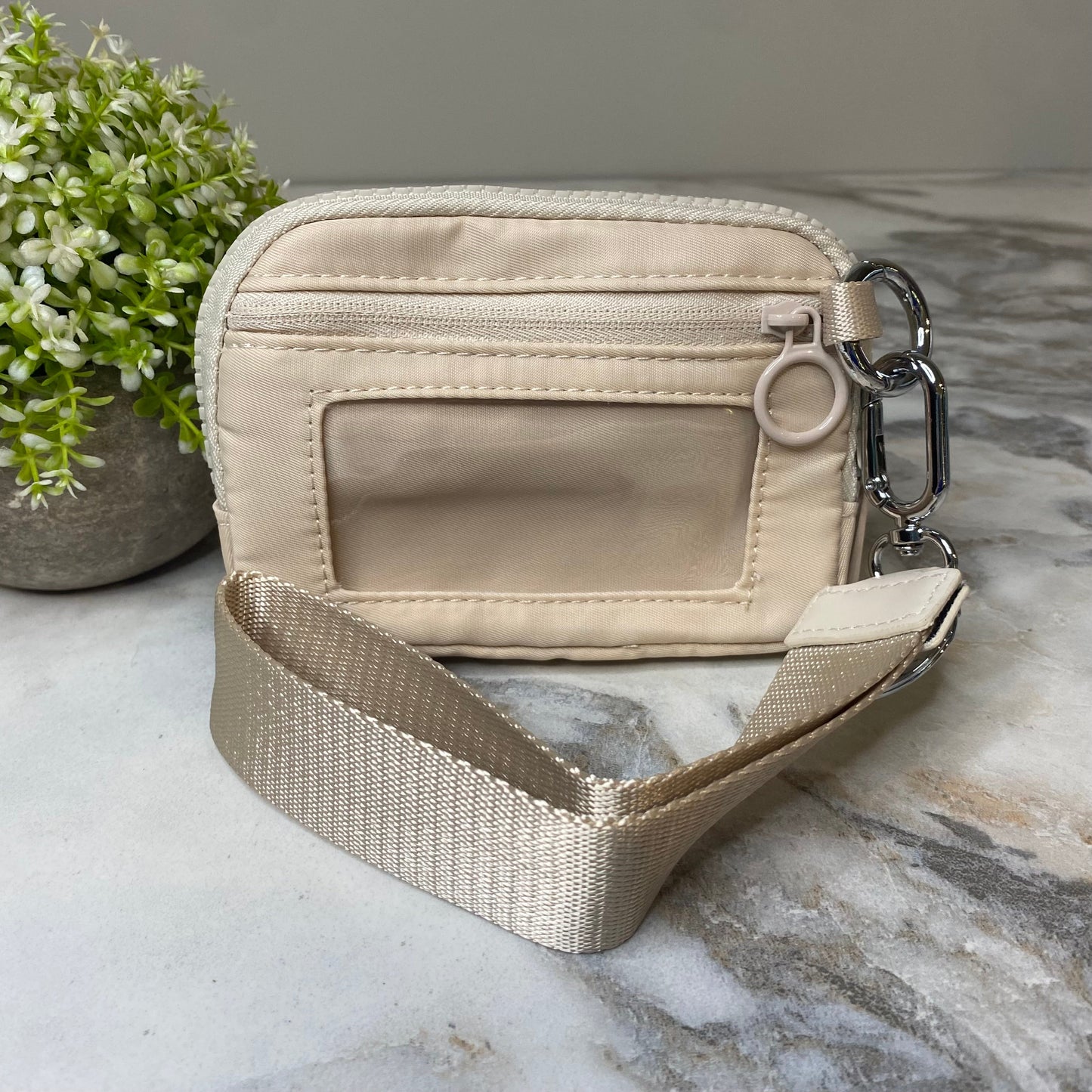 Rue - Nylon Wristlet Wallet - Solid