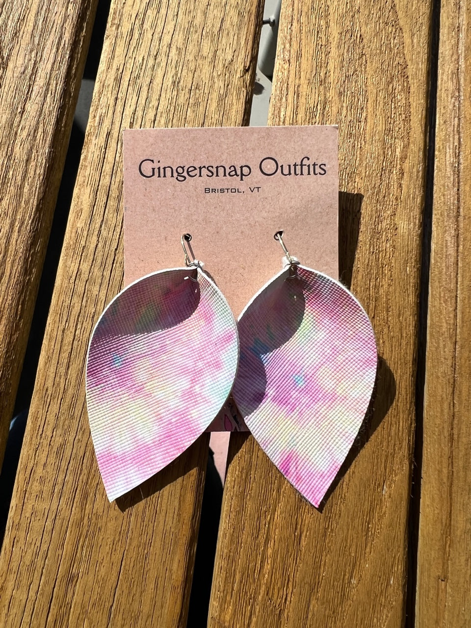 Large Curved Tie Dye