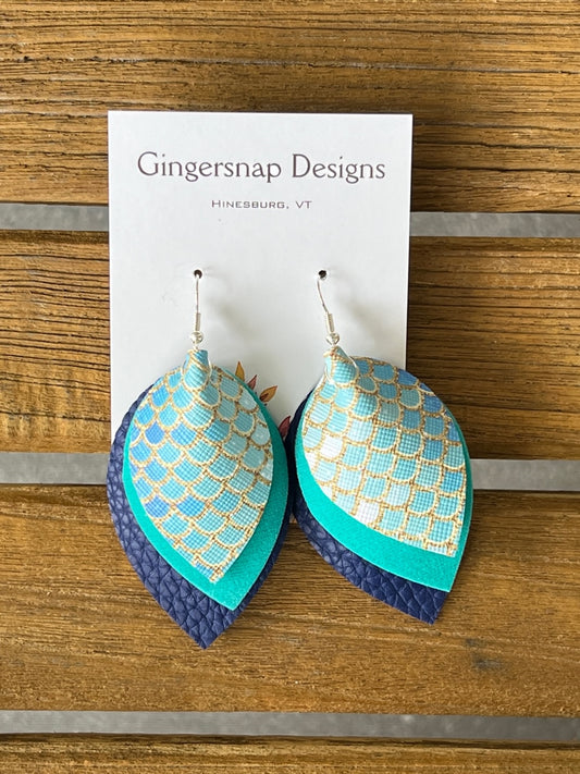 Large Concave Curved Mermaid scales
