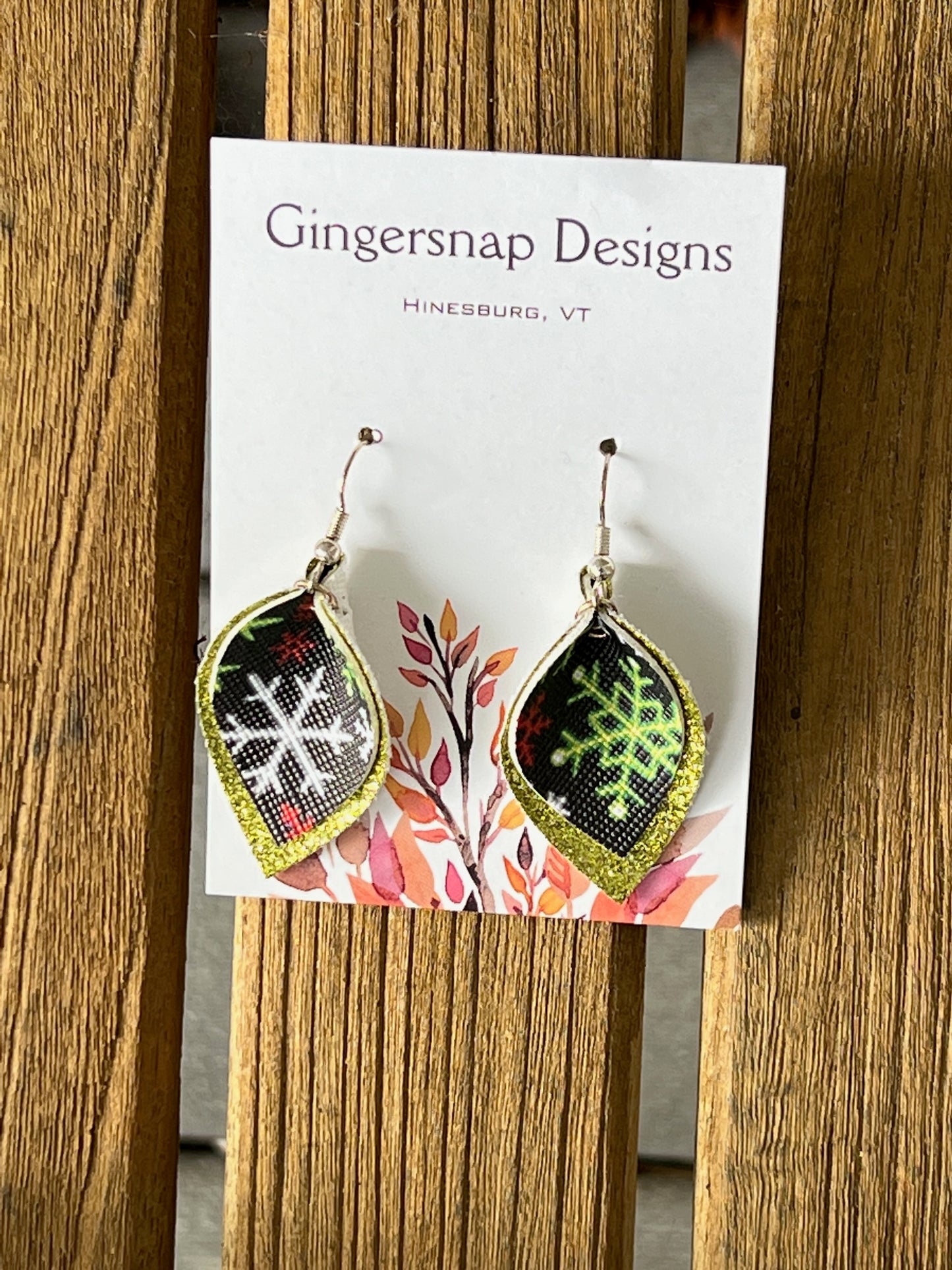 XS Curved Snowflakes Glitter Originals Earrings