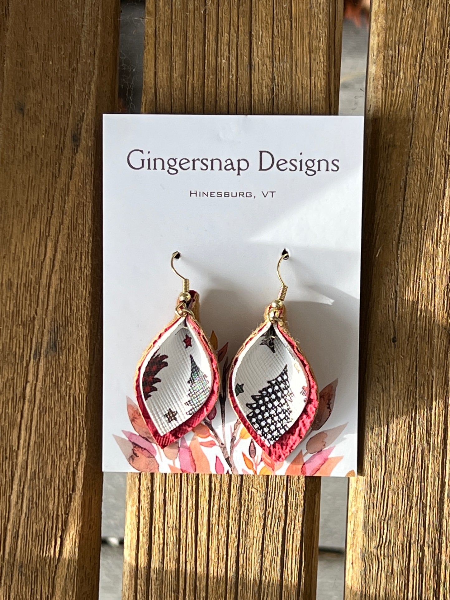 XS curved Holiday plaid trees earrings