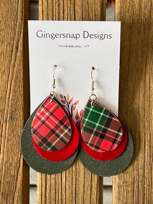 Large holiday plaid flats