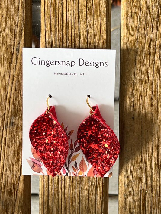 Medium curved red glitter