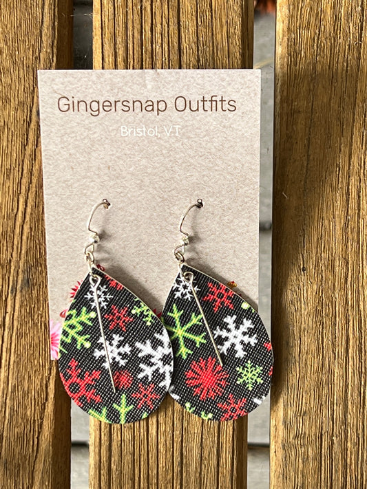 Medium holiday snowflake flats